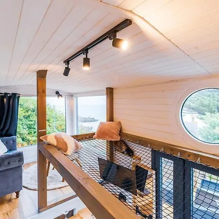 شاليه Jacuzzi Tiny-house Face Evasion Sur La Falaise